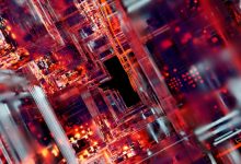 Circuitos digitais futuristas com efeitos luminosos, representando tecnologia e infraestrutura de inteligência artificial.